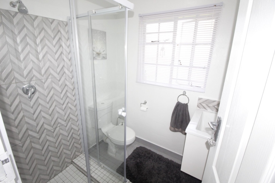 2 Bedroom Property for Sale in Aston Bay Eastern Cape